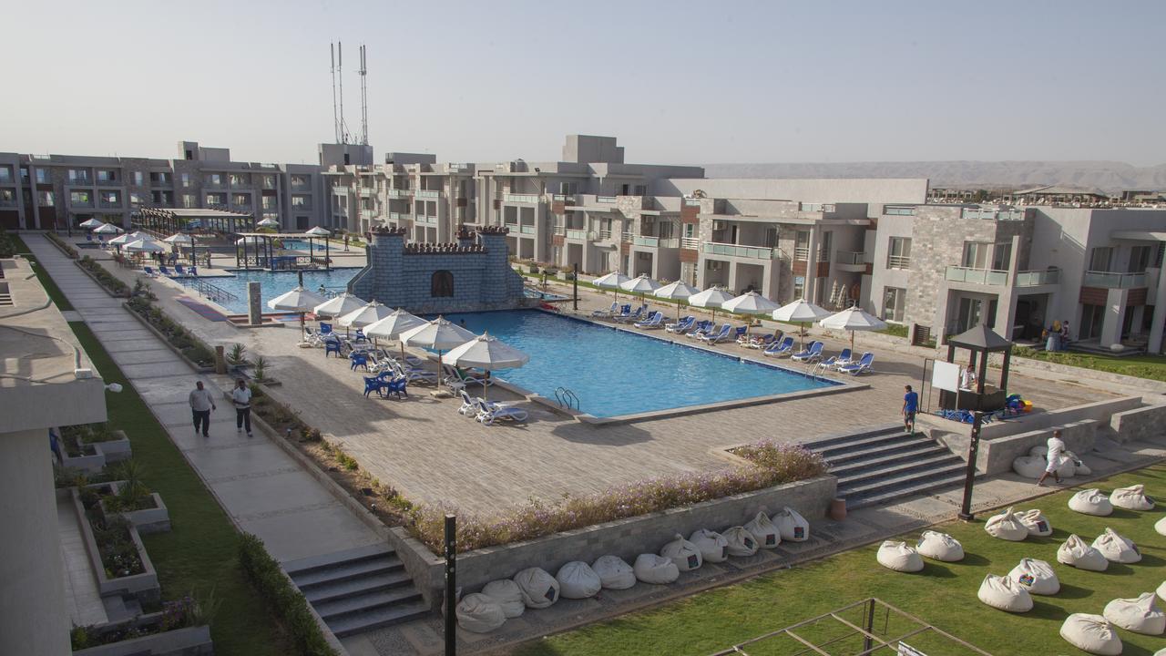 Elite Residence Aqua Park Айн-Сохна Экстерьер фото